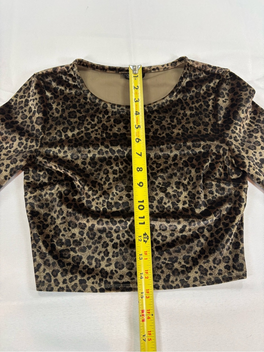 Topshop Leopard Print Velvet Crop Top – Size 4 - Picture 4 of 5